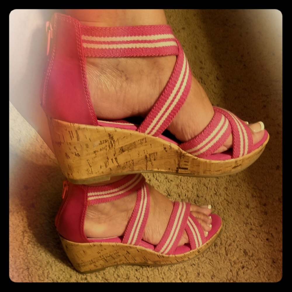 Shoes wedges
